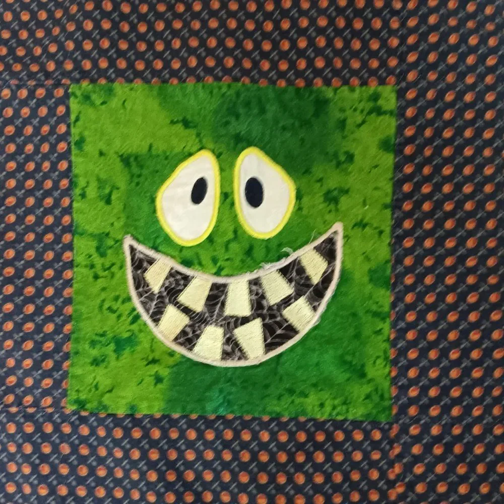 Handmade Dinosaur Spooky Applique Blanket Quilt Halloween